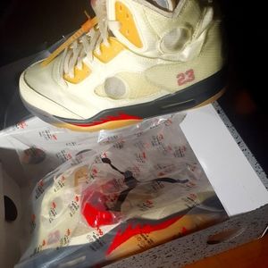 Off white Jordan Sails